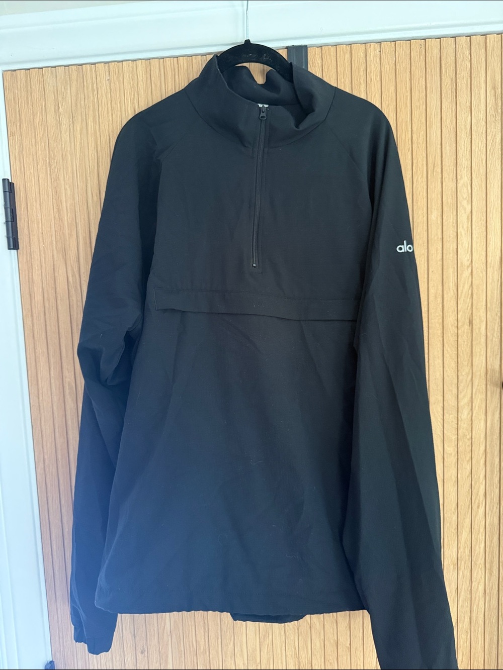 ALO Yoga Men’s Black Quarter-Zip Windbreaker half Zip men's large